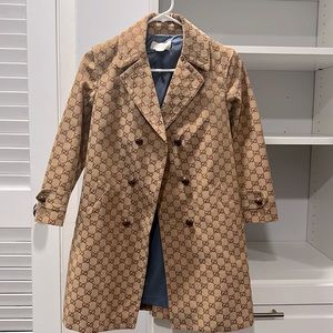 Gucci Kids Girls Coat. Size 8. Gucci Monogram Print Double Breasted Coat